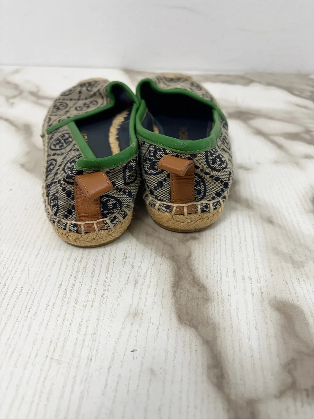 Tory Burch T Monogram Espadrille Flats Green Trim Navy Canvas Size 6.5M 5595